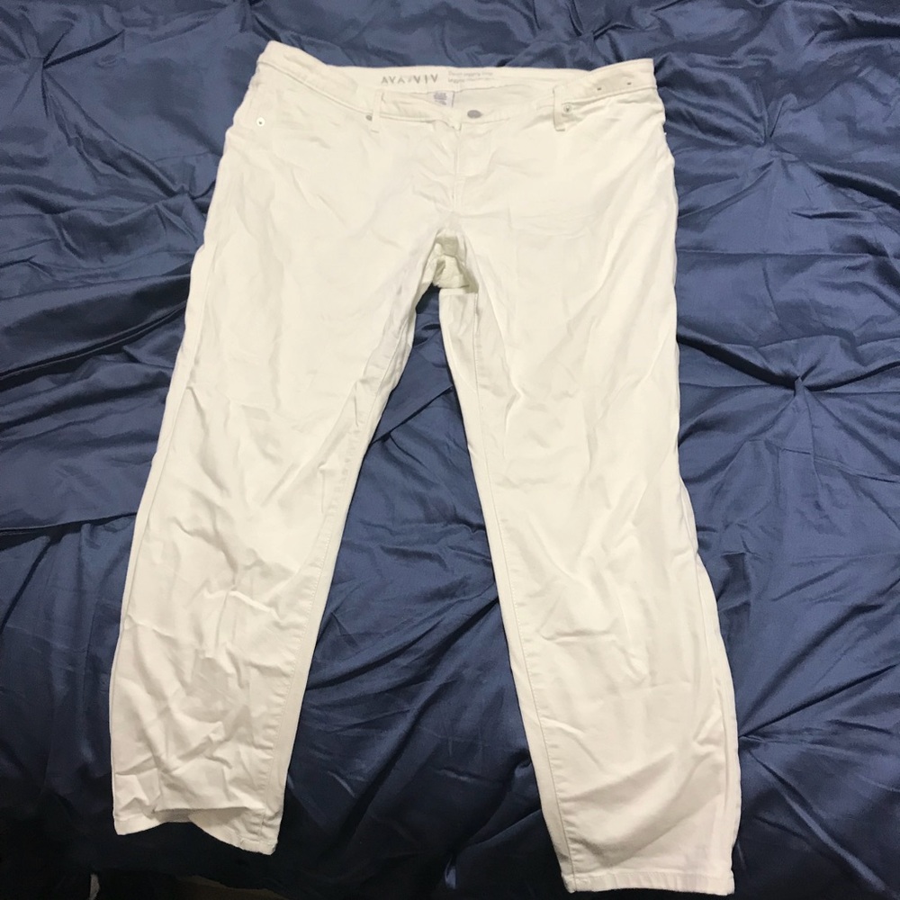 Ava and Viv white cropped jeggings